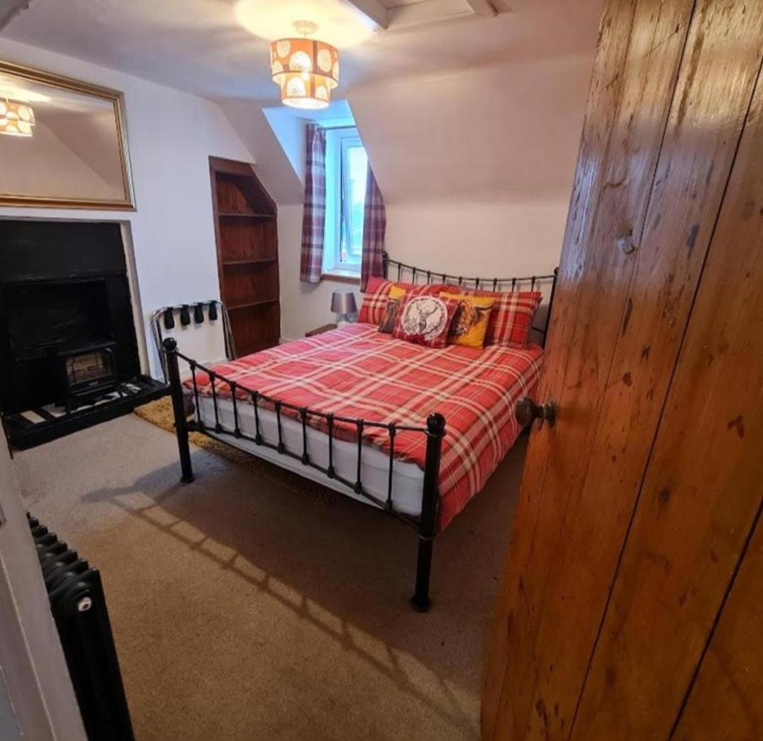 Ness City Cottage Inverness Quarto foto